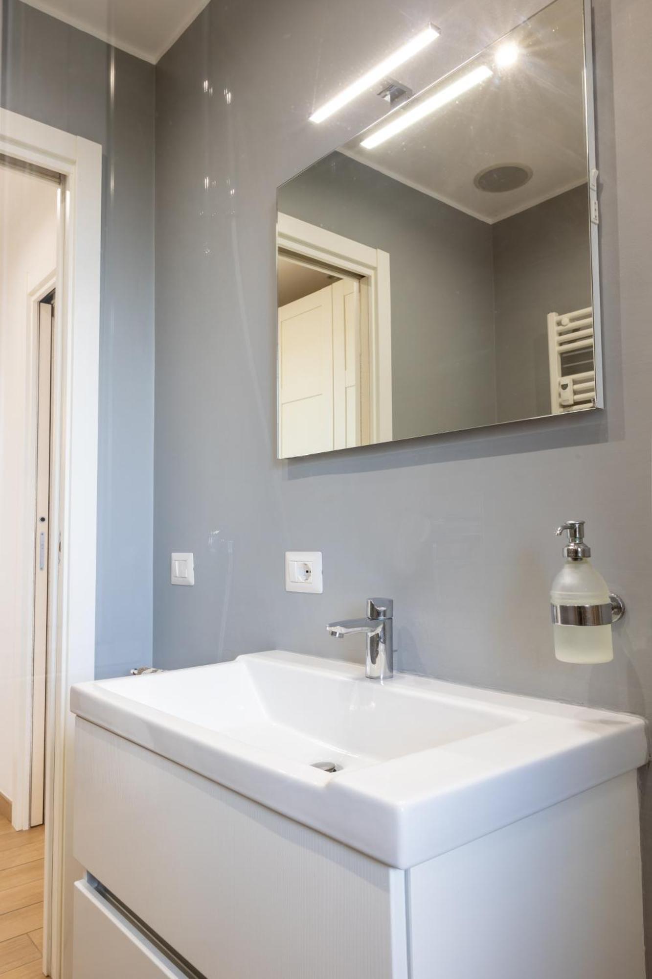 Belvedere Modern Apartment Con Parcheggio Gratuito ローマ エクステリア 写真