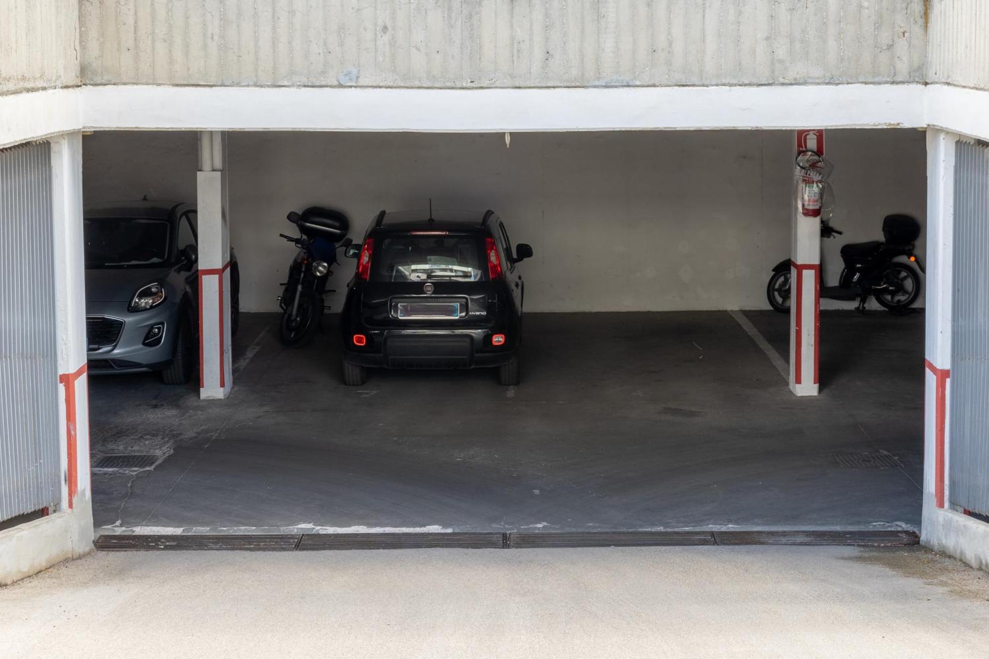 Belvedere Modern Apartment Con Parcheggio Gratuito ローマ エクステリア 写真